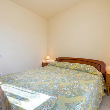 Via Delle Mimose 14 Калазетта