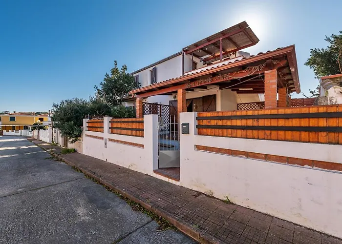 Дом отдыха Via Delle Mimose 14 *